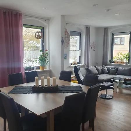 Familienfreundliche Ferienwohnung Erzgebirge Schneeberg  Eksteriør billede