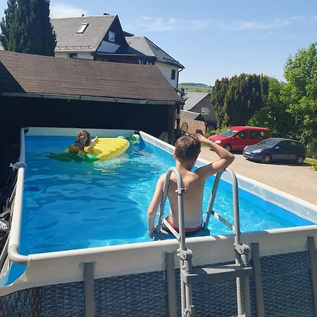 Familienfreundliche Ferienwohnung Erzgebirge Schneeberg  Eksteriør billede